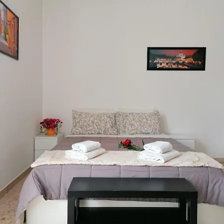 Giuseppe House Apartmán